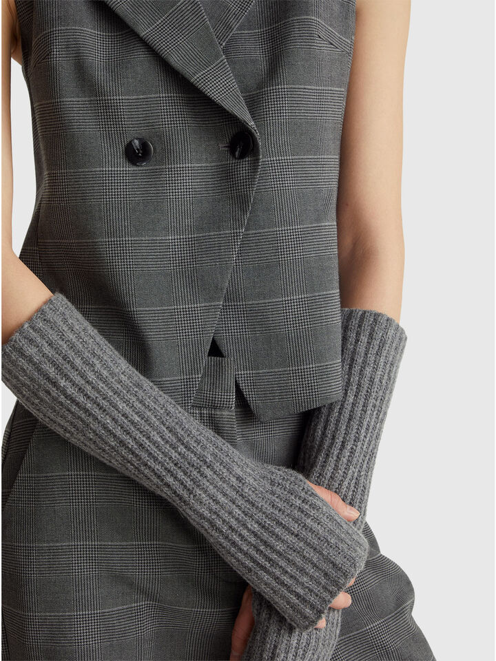 WAISTCOAT Women image number 4